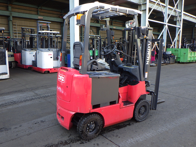 249.FB10PN-77B-300SF-221E25807